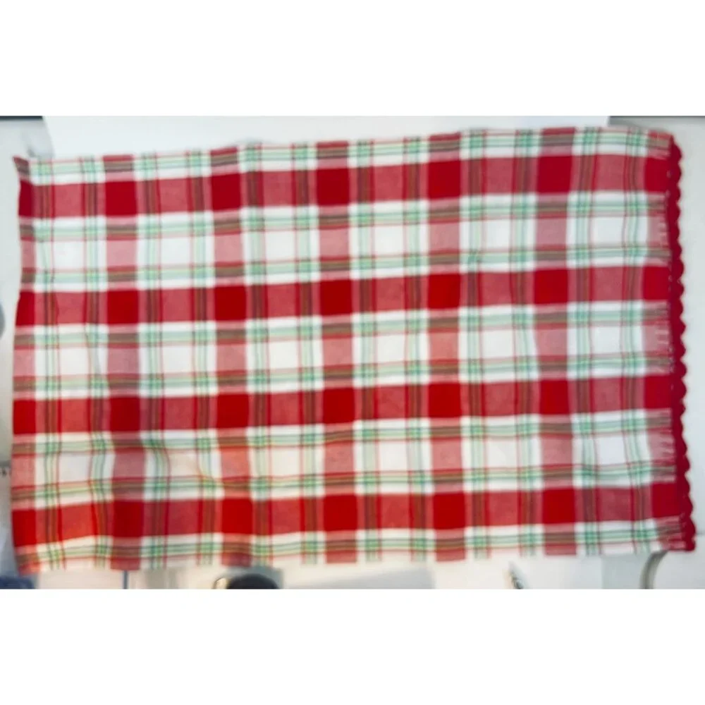 Christmas Red Green Plaid Cotton Kitchen hand Towel hand crochet trim grannycore